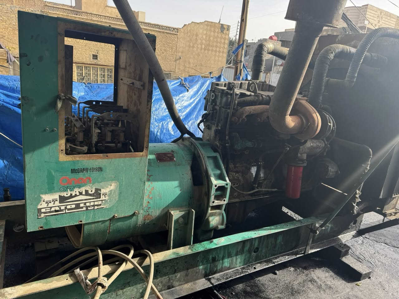 السلام عليكم اخوان
عندي مولدات عدد 2للبيع كمنز 
خمسه ونص شغالات
***********
