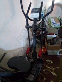 بايسكل رياضي • جديد • يحتاج بطاريات