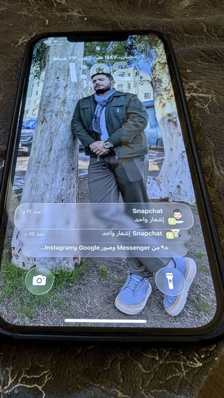 ايفون ١٢ برو ماكس 
ذاكرة ١٢٨
بطارية ٧٩
كسر بالضهر
غير مفتوح ابد
شرق أوسط 
للبيع او المرواس 
مكاني بغداد 
*********** بغداد, العراق
