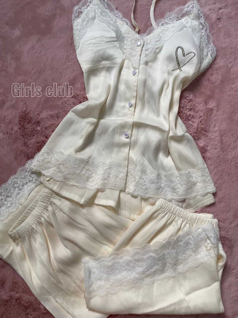 بنوتاتي متوفرات هاي القطع تصفية بارخص الاسعار واحسن جودة
متوفرة جميع القياسات ومتوفر توصيل لجميع محافظات العراق 🇮🇶 
راسلوني وتتدللون


**إذا كنت صاحب هذا الإعلان وتريد حذفه لأي سبب، رجاءا أرسل رسالة إلى الدعم الفني**