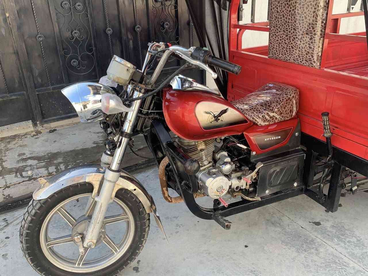 للبيع ستوت نضيف تعمير جديد 2012 محرك لا صرف ولا بخار محرك اخرس
كهربائي شغال لايت بك لايت اشايره جديد ابشرط شاصي ركبه ابشرط قطره لحيم مابي جنج سليماني ويا اكسل ابشرط كل عيب مابي ماطور ماشاءالله نظيف سعره 900بي مجال لل شراي مكاني كركوك رقم ***********
