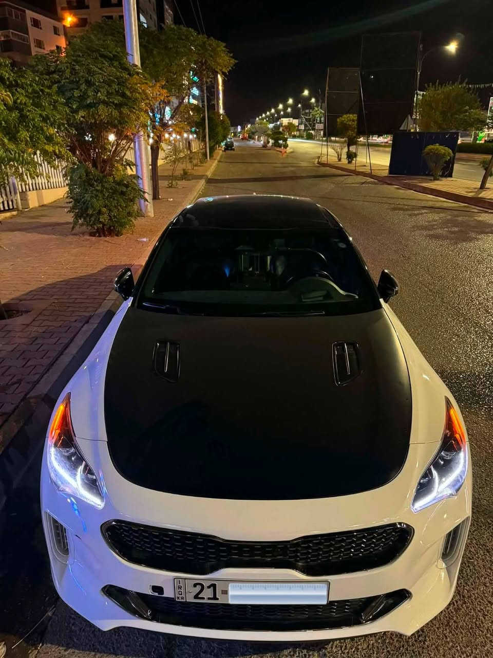 Kai stinger
2023 وارد أمريكي 
المواصفات GT فول مواصفات 
الحادث موضح  بالصور 
جديدة مكفولة 
سياره جاهزه من كلشي 
6 سلندر توين توربو 
دبل أكسل 
ماشيه 95000km 
رقم سليمانية 
للاستفسار الاتصال على الرقم 
***********
