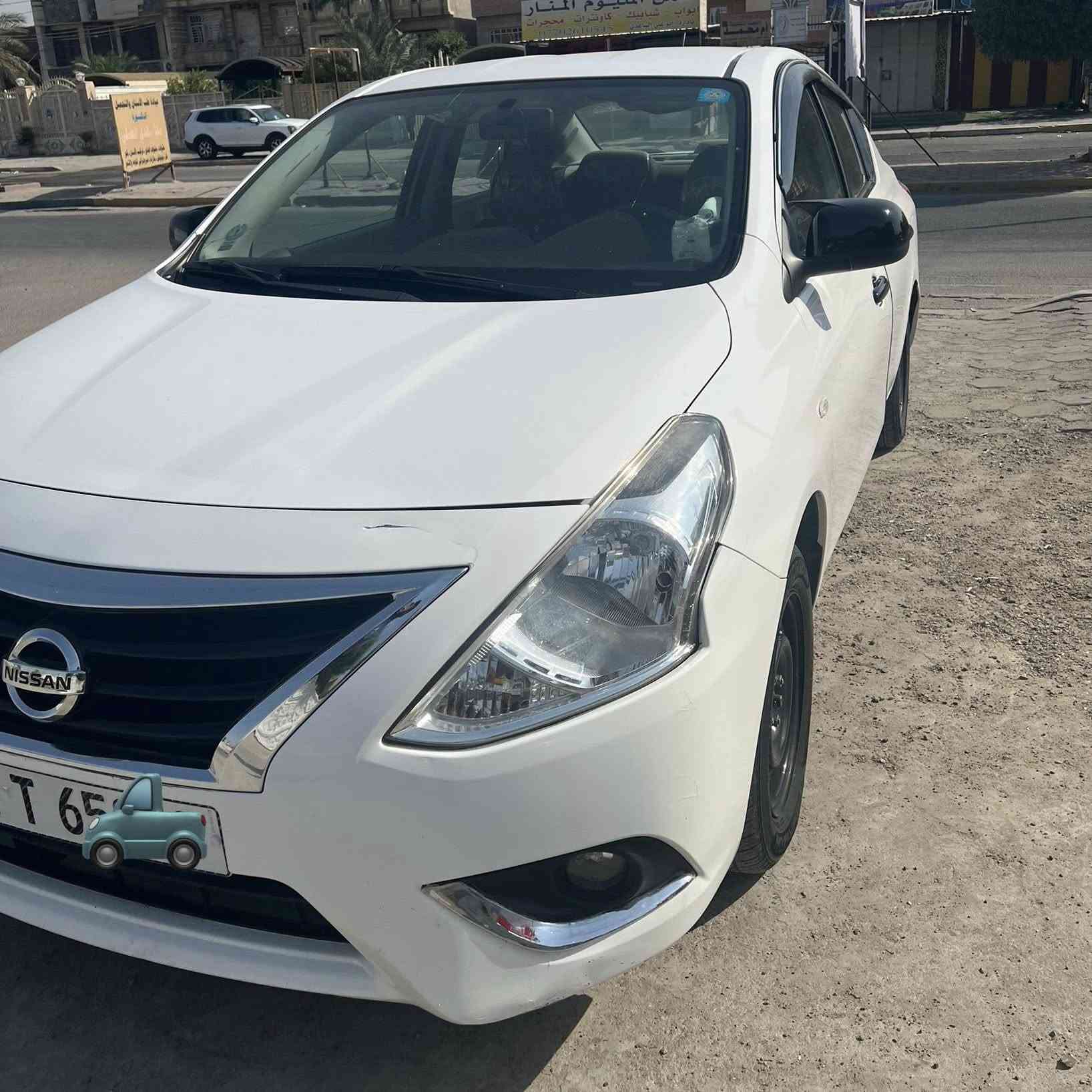 سني هندي بليته زركه2020
رقم 11 بغداد 
مكفوله من حادث و صبغ و البارد 
سونار مرفوق وياهه 
مكان السياره بغداد 
***********
