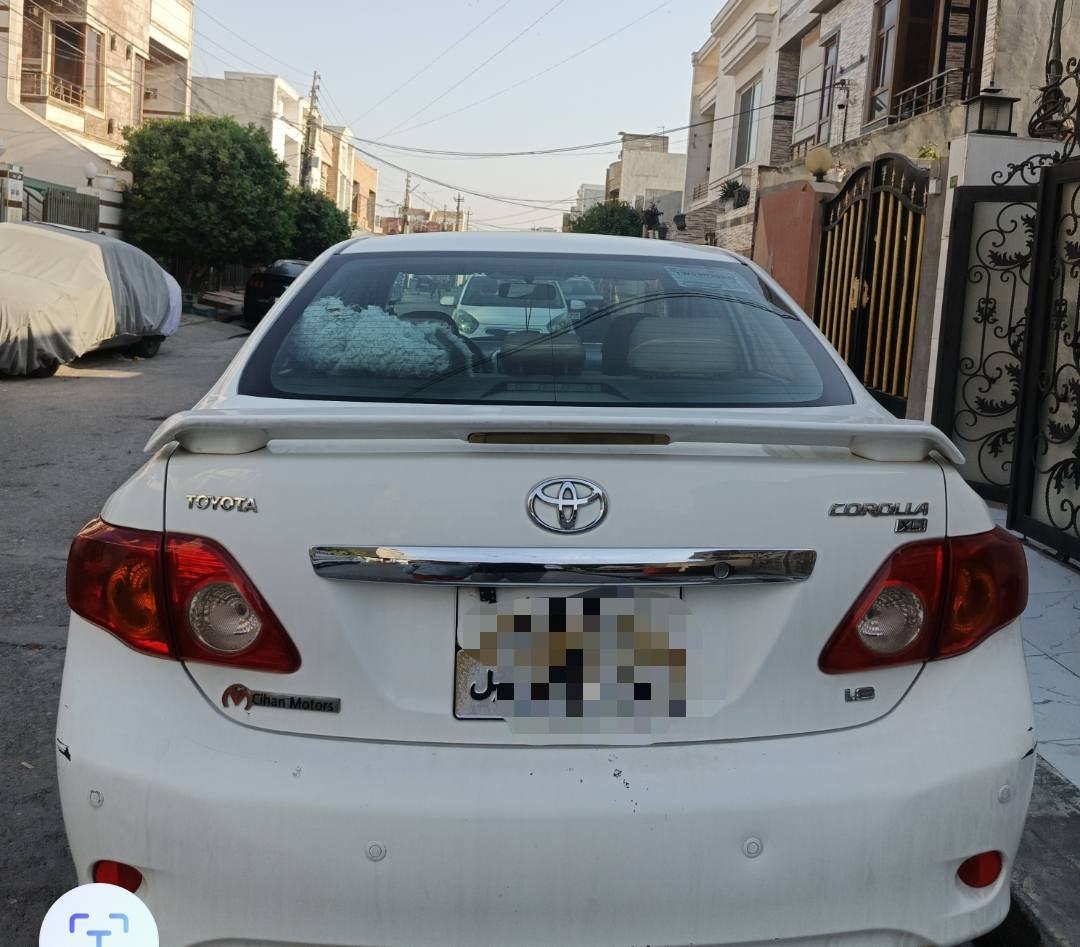 تویوتا کڕۆڵا خەلیجی مۆدێل ٢٠٠٨ گێڕ تۆماتیك مەکینە گەورە ١٨ ، سەبارەت بە لێدران و پارچە ، تەنها چەمەڵەغی پێشەوەی لای سایق ئەوڕوپی هەیە بەبێ ژوور هەروەها دەرگای دوای لای سەکن بەبیلادی گۆڕدراوە وە ژێر ستۆپ لایتی دواوەی لای چەپ هەندی ناولەپی دەست هەیتی ، نرخ داوای ١١٠ وەرەقەی دەکەم مامەلەشی تێدایە ، تکایە گەر مشتەری نیت تێل مەکە ، واتسئەپ ( *********** )... أربيل, العراق
