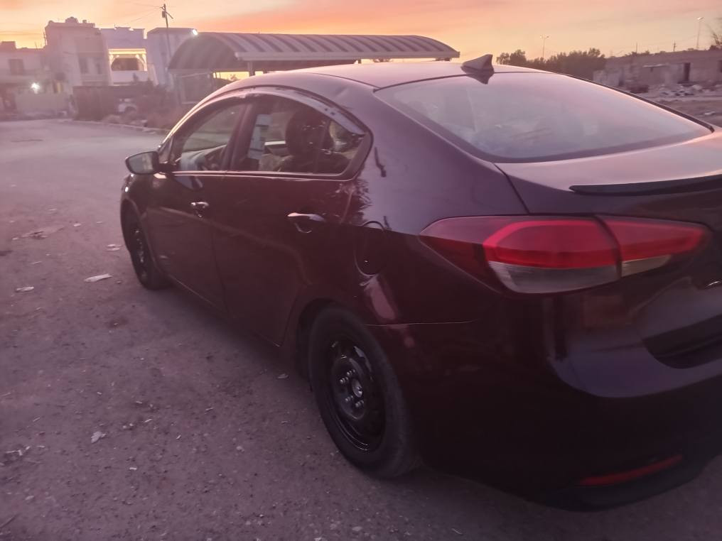 سلام عليكم فورتي 2018 أمريكي حادثها جاملغ خلفي بدون دواخل ليبل واحد السياره بجم كبس كشرتها حلوه مدينه 2000دوش كير ايتي جاهزه كير مدينه تبريد تخم تاير صدر كله جديد رقم بغداد دولي باسمي شخصيا السعر 118بيها مجال 
عنوان شهداء البياع 
*********** بغداد, العراق
