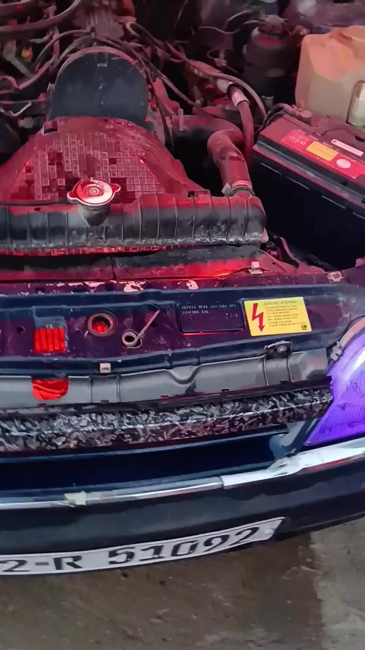 وميكا حجم 20 محرك وكير شرط منضومه زينون شاشه طخم سماعات سعر 33 وبيها مجال موصل الأيسر ***********
***********
