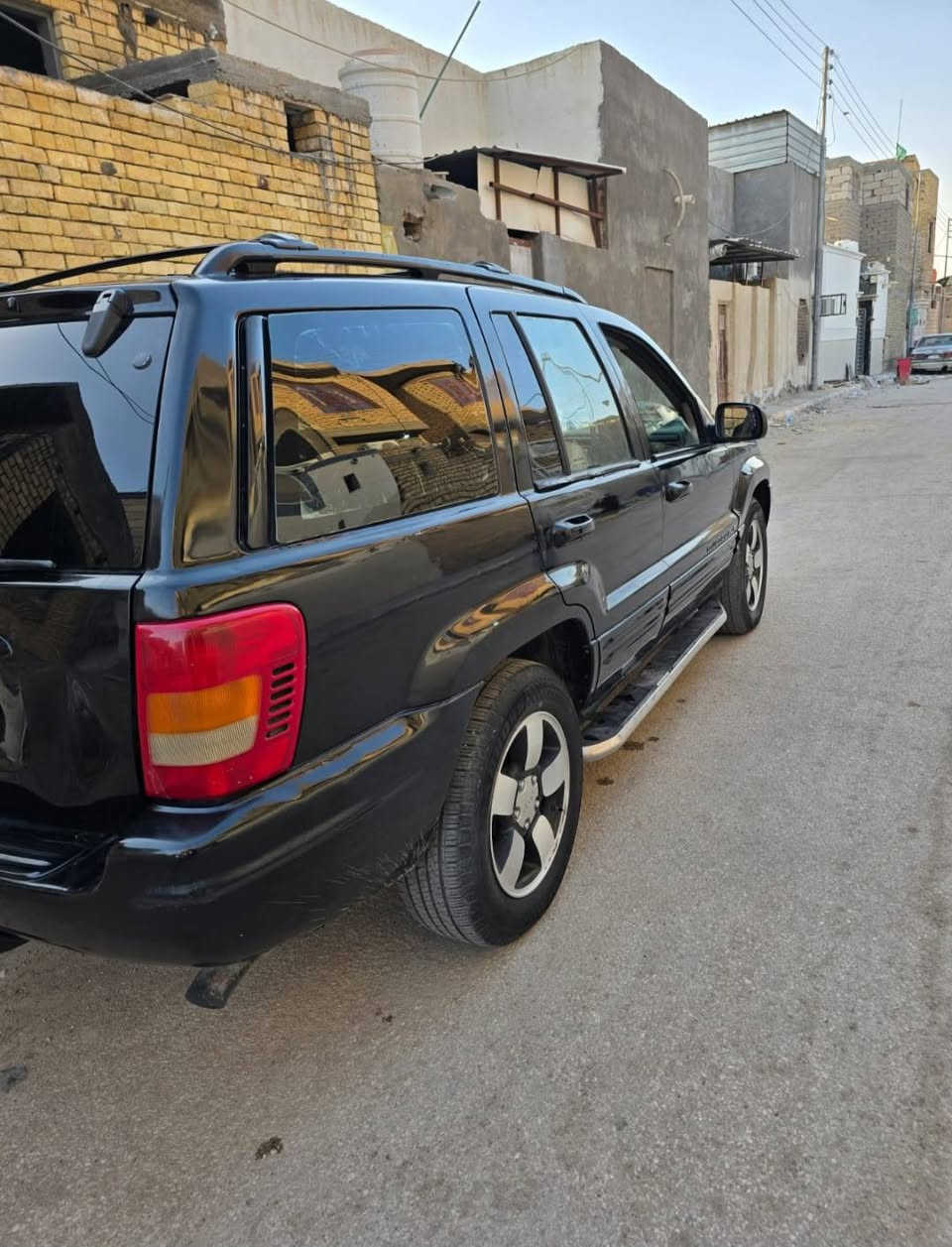 جيب شيروكي موديل 2001 رقم بغداد الدولي مكينه وكير فيفتي بالكرتون تبريد شغال كهربائيات كلها شغال تخم تاير حداديه كله جديد سياره جاهزه مصبوغه عام جماليه السعر 50 وبها مجال شراي اتصل على الرقم مكان السياره ناصريه مركز المدينه مكلف بالنشر رجاء لا احد يعلق شراي يتصل***********
