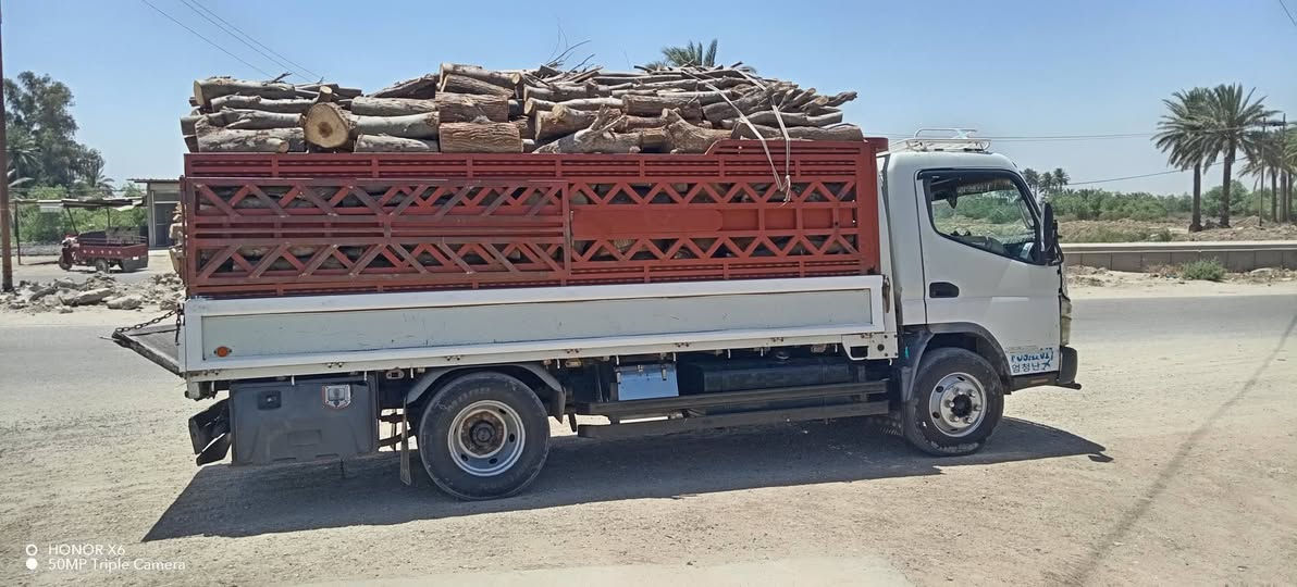 سلام عليكم كنتر  البيع موديل 2009 رقم بغداد  لاتصال  ***********  مامتوجد علئ الفيس
