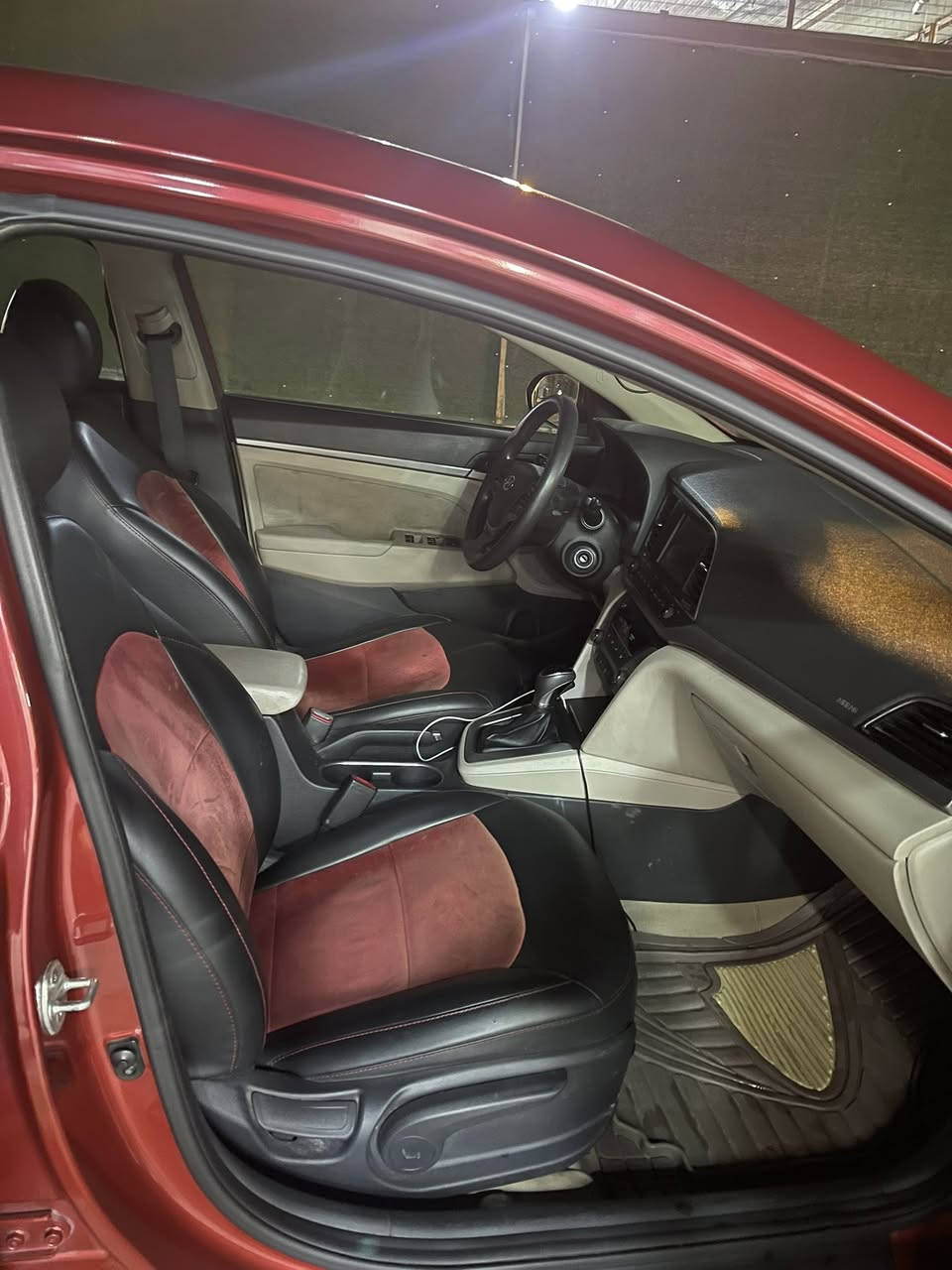 النترا موديل 2018 نص فول
ثلاث انظمه قياده

ايكو سبورت نورمل

ماشيه 50000 الف مايل

حادثها بابتين فقط

وبيها جراد بالقماره يم الاريل على كد اربع اصابع فقط

رقم بغداد

السياره باسمي تحويل ثاني يوم

السعر 125 وبيها مجال

***********
