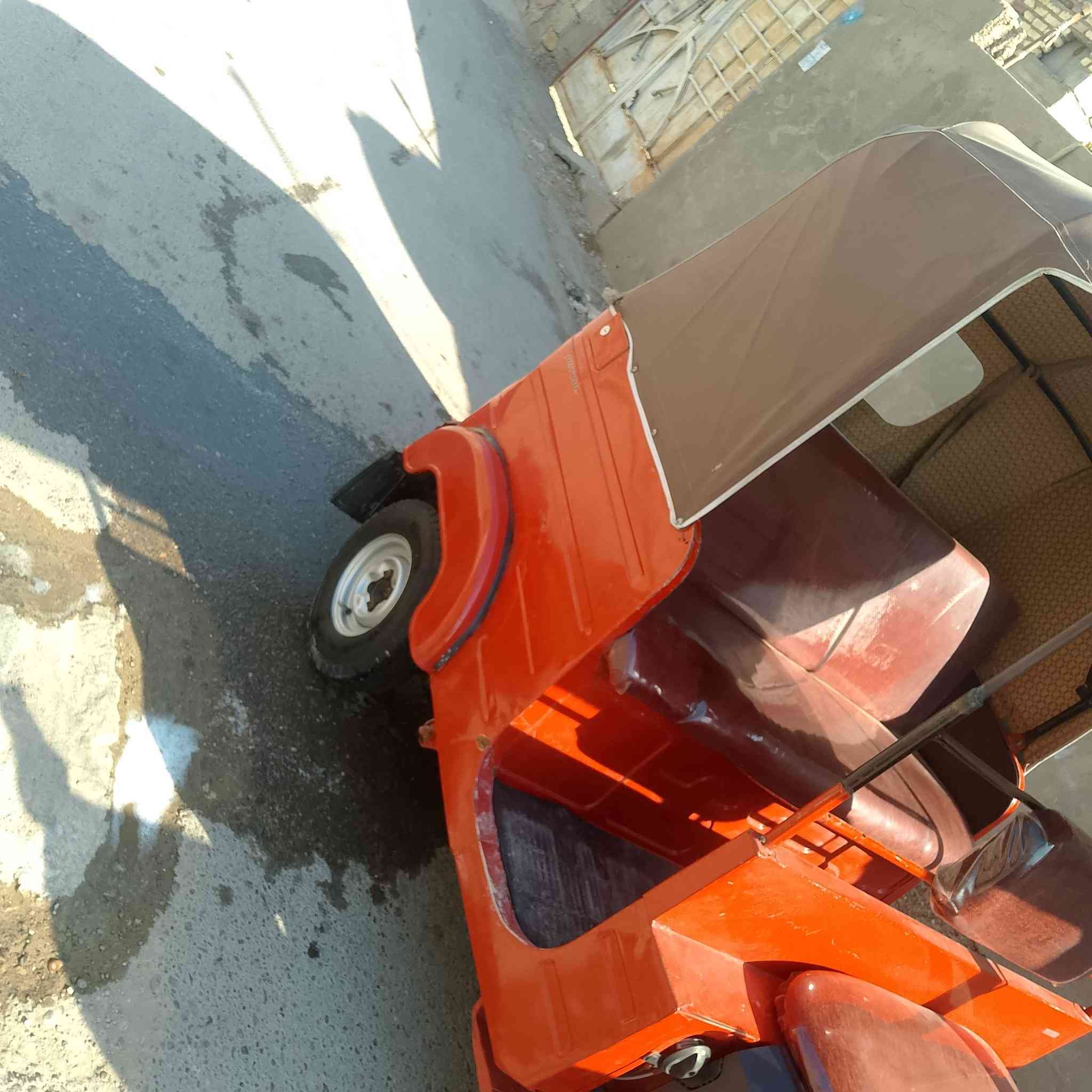 سلام عليكم شباب تكتك البيع رقم وسنويه انكليزي محرك خير من الله تكتك شوفت عينك شوف وقتنع وخابر رقم وسنويه انكليزي 2018/11  الرقم *********** بي واتساب السعر 5500 المكان بغداد بوبشام
