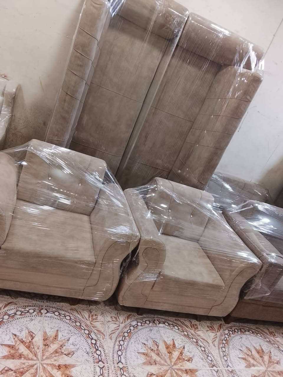 تخم 10 مقاعد .. السعر 230


**إذا كنت صاحب هذا الإعلان وتريد حذفه لأي سبب، رجاءا أرسل رسالة إلى الدعم الفني**