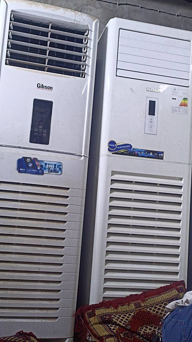 علان يوجد لدينا جميع انواع لسبالت من حجم واحد طن و2طن و3طن نضافه 100بل100معا تنصيب وضمان واي واحد عنده سبلت عاطل استبدال سبلت شغل معا فرق بصيط عندك عاطل نشتري اتصل بل رقم وختار جهاز لي عجبك اجيك لباب بيتك تنصيب وضمان مكان ديوانيه اتصل بل رقم الهاتف او واتساب ***********
