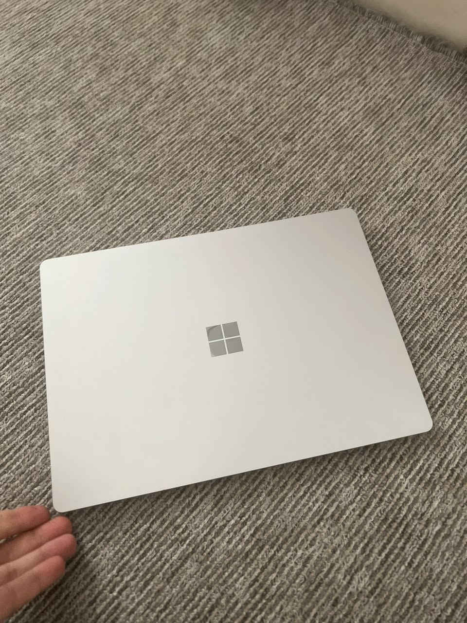 السلام عليكم 
بيع فقط  لابتوب مال نخبه 🛑
معدني كامل مو بلاستيك لابتوب رجال أعمال 
Surface laptop 3 13.5 انج لمس 2k
Core  i5 جيل عاشر 
Ram 8 Gb 3777mhz
128  NMVE SSD   ٥ مرات اسرع من اس اس دي  قابل للزياده 
Intel iris plus 
بطارية طوليه لحد ٨ ساعات
السعر 390  الف بيع فقط
راقي جدا


**إذا كنت صاحب هذا الإعلان وتريد حذفه لأي سبب، رجاءا أرسل رسالة إلى الدعم الفني**