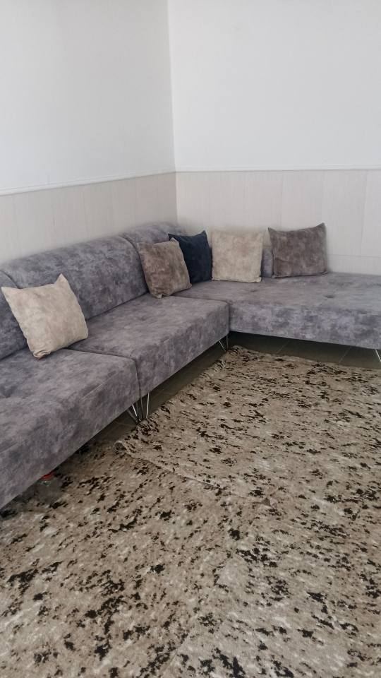 ميز طعام ٧٥ الف 
ميز تلفزيون ٢٠ الف
طبلات ٥٠ الف 
قنفه ١٠٠ الف أربيل, العراق


**إذا كنت صاحب هذا الإعلان وتريد حذفه لأي سبب، رجاءا أرسل رسالة إلى الدعم الفني**