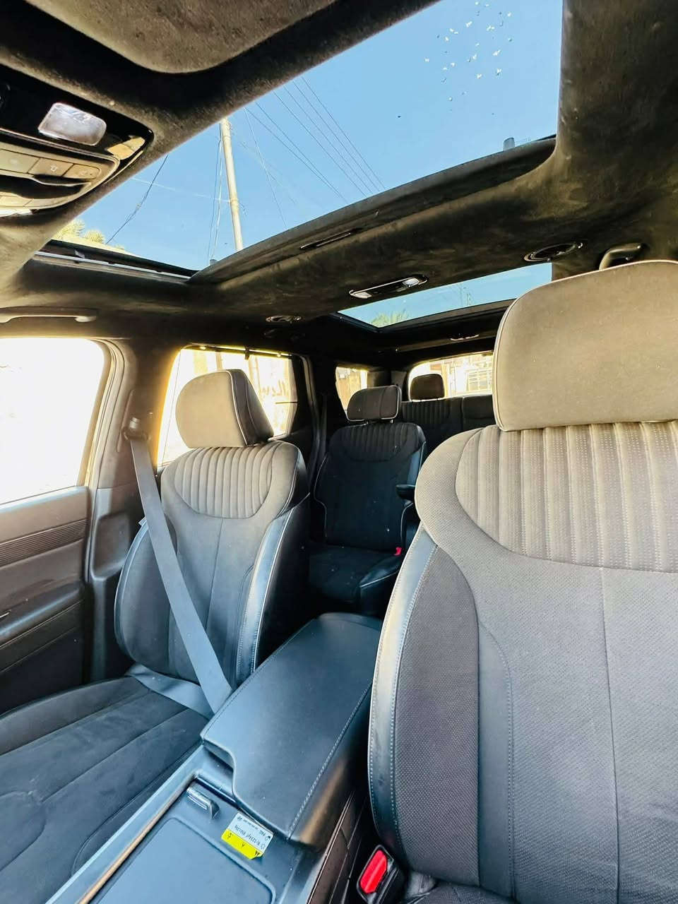 بلسايد كلكرافي  موديل  2024 نايك دشن
الارباك : ستيرن  راجع سستم
هونداي بلسايد كلكرافي نايك أدشّن VIP

اللون : اسود
العداد : 25 ألف قابل للزياده            مرقم بغداد الدولي بسمي  
 
الضرر … بنيد مبدل بلدي  السيارة بدون صبغ ليبل واحد 

المواصفات :- داخل الكشنات شامو و جلد يجي فقط بل نايك ادشن 
1-شاشة عرض داتشو 
2-المحرك   v6    3.8 
3-بصمة تشغيل + بصمة ابواب 
4-اصطفاف ذاتي(تقديم + ترجيع عن طريق الريمونت)  
5-فتحة سقف عدد 2 سقف +بانوراما
6-سماعات هارمن كاردن عدد ١٦
 7-رادار امامي  + خلفي 
8-حساسات امامي + خلفي 
9-كامرات عدد 5  360 درجة 
10-كشنات امامي خزن ميموري 
11-كشنات كهربائي تدفئة وتبريد
12-انارة داخليه (محيطيه) + انارة دشبول 
13-بردات جانبية
14-تبريد مركزي امامي + خلفي منفصل التحكم
15-تحكم ستيرن + شفتات
16-تدفئة ستيرن 
17-مرايا هيتر + تعتيم 
18-صندوق كهربائي شفط + اربع وضعيات فتح صندوق
19-وضعيات قيادة  (٤) فورويل 
20-ويل كب حجم  ٢٠ 
21-اوتو هولد + نقطة عمياء 
22-سايد بريك بصمة + مثبت سرعة
23-شحن وايرلس 
24-إشارات بالمرايا  + إشارات جانبيه
25-اوتو هولد 
26-تحديد مسار
27-شاشة ديجتال كبيرة
28-تشغيل عن بعد .
29-تدليك كشن . مساج 
30-دفع امامي 
31-ماسحات اوتو 
وبعد بيها هوووواي مواصفات معروف الكلكرافي الVIP فول 1/1 

للاستفسار اكثر  الاتصال مكان بغداد 

رقم الهاتف:***********
السعر --275-- بيها مجال بسيط 
مكان السيارة بغداد حي العدل
