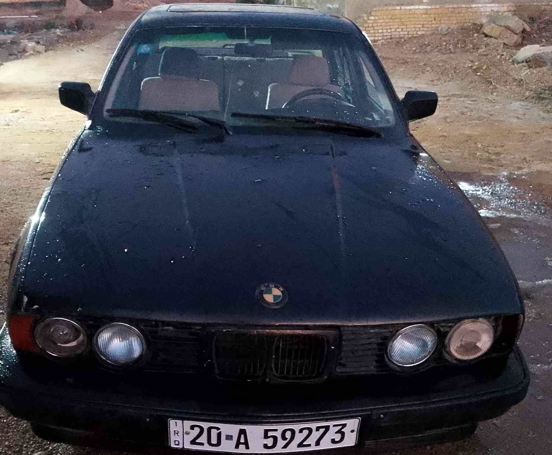 يا الله بي ام 1990 رقم انجليزي سياره نظيفه الثانويه لل 30 سعر 35 رقم الهاتف ***********  الكوت
