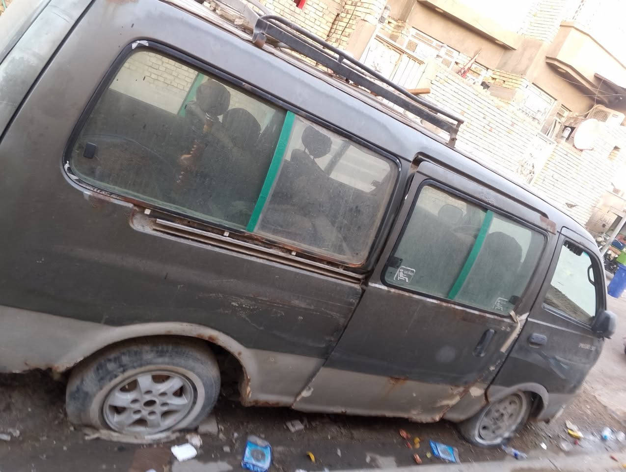 السلام عليكم كيه بريجو واكفه رقم صدامي  رقم وسنويه راعيه موجود
***********
