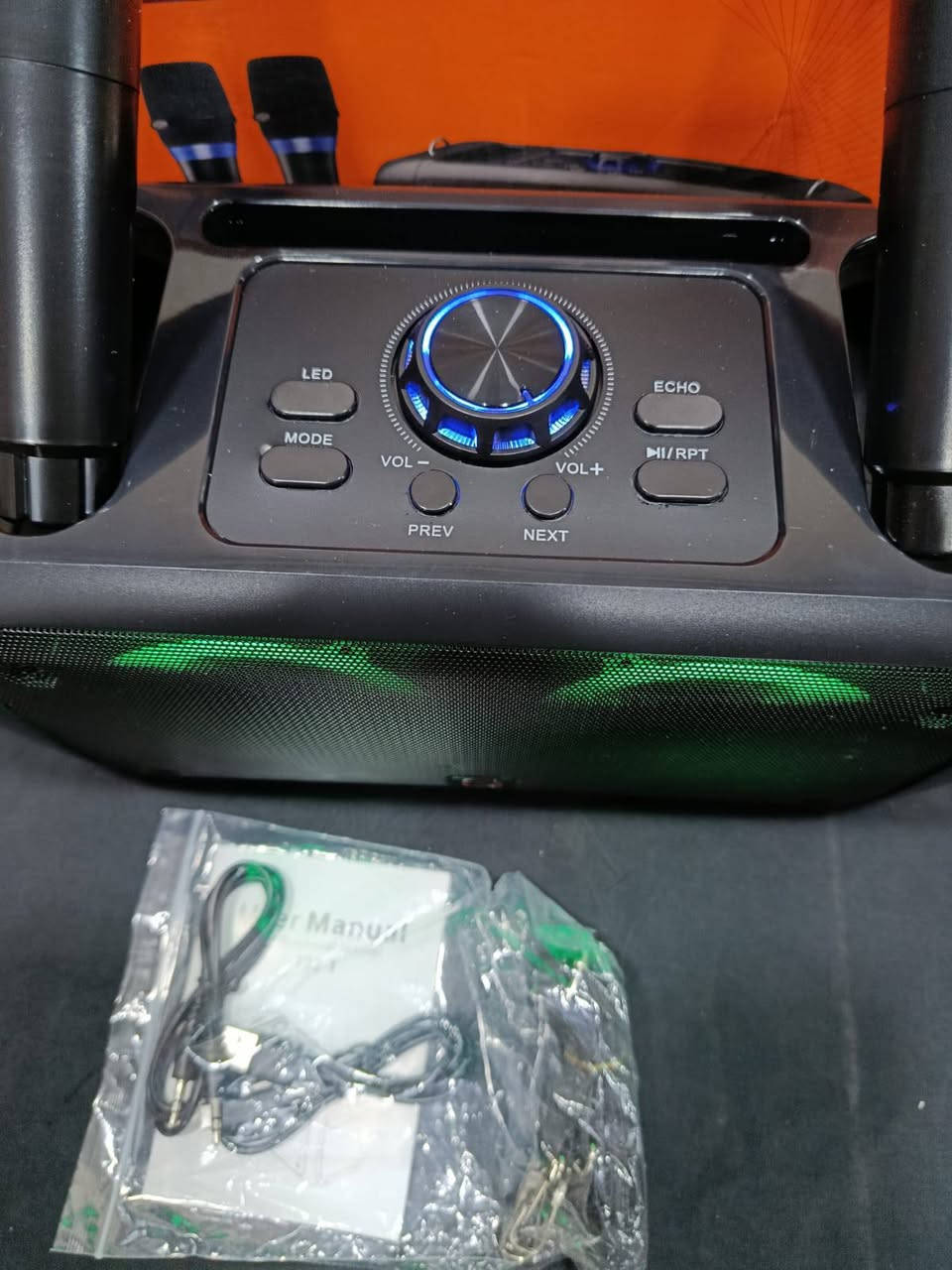 السلام عليكم سبيكر راقي جدا مع مايك عدد ٢ شاحن تايبسي ومنفذ رام ب٣٥ الف


**إذا كنت صاحب هذا الإعلان وتريد حذفه لأي سبب، رجاءا أرسل رسالة إلى الدعم الفني**