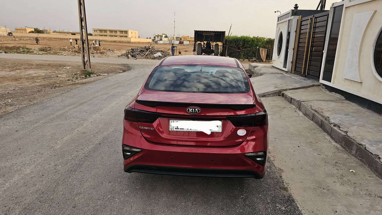 سيراتو خليجي ٢١ مكفوله من الصبغ بيه بارد فقط في باب السايق شبر محرك ١٦٠٠ رقم رقم بغداد جاهزه من كلشي السعر ١٣٨$ مكاني ديالى الغالبيه ***********
