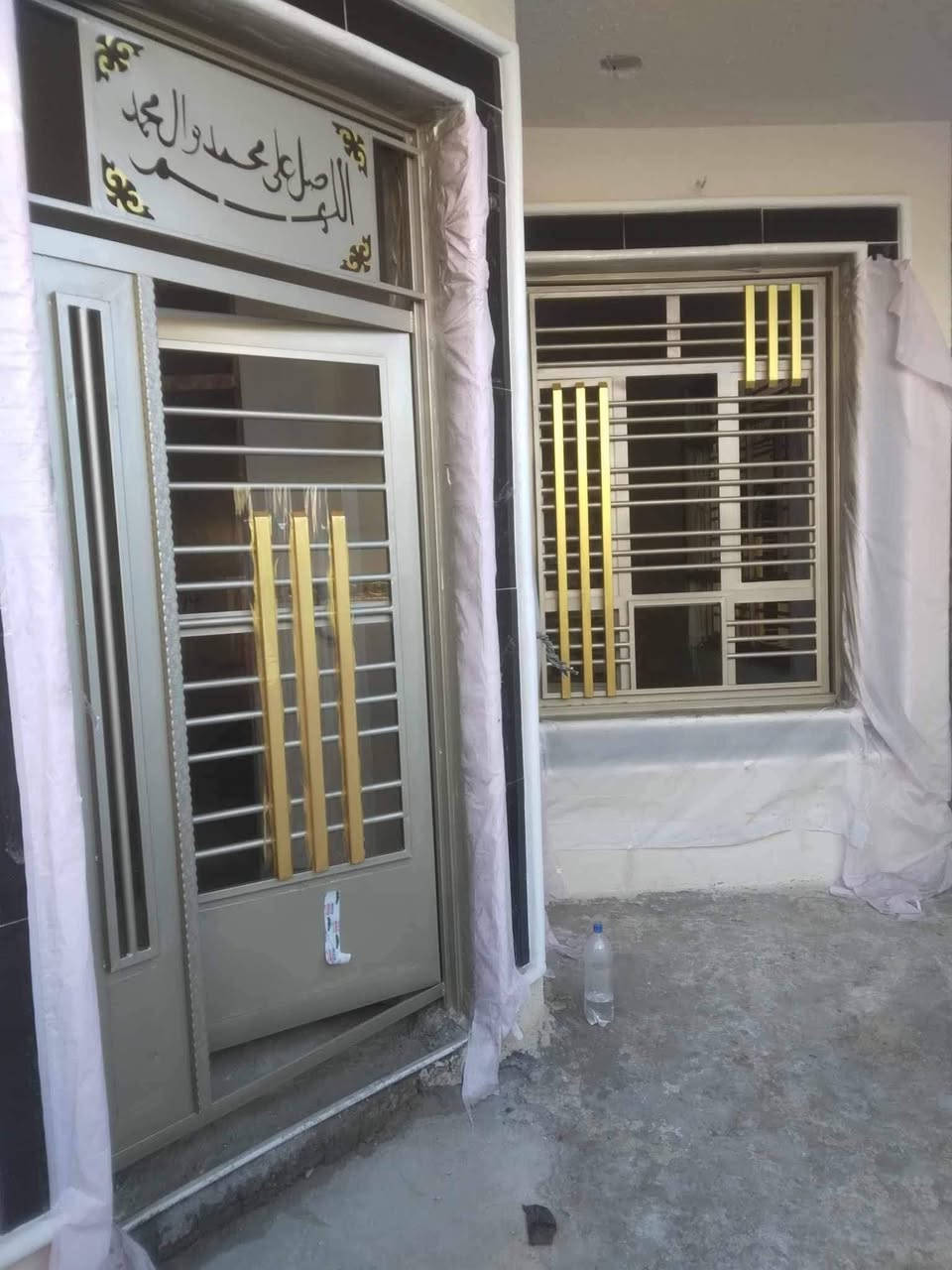 مستعدون صبغ شبابيك وأبواب🚪مع تنضيف بسعار مناسبه وعمل درجة اولى وعمل كافة أنواع الصبغ المنازل ولمحلات التجاريه
الموقع بغداد مدينة الصدر 🛣️

للتواصل بي واتساب او مراسلت الصفحه 
الأتصال 📱⬅️***********
واتساب
