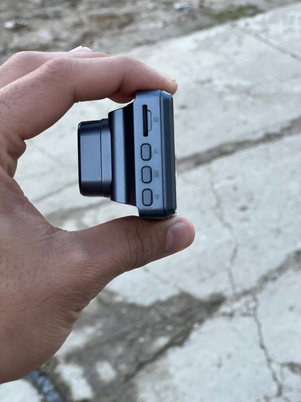 السلام وعليكم
داش كام للبيع مواصفات تتبع كيلو متر واي فاي 5G جي بي اس ركز تصوير 4K اعلى مواصفات تصوير ليلي رام 64 كيكا سعر 60 الف ***********

