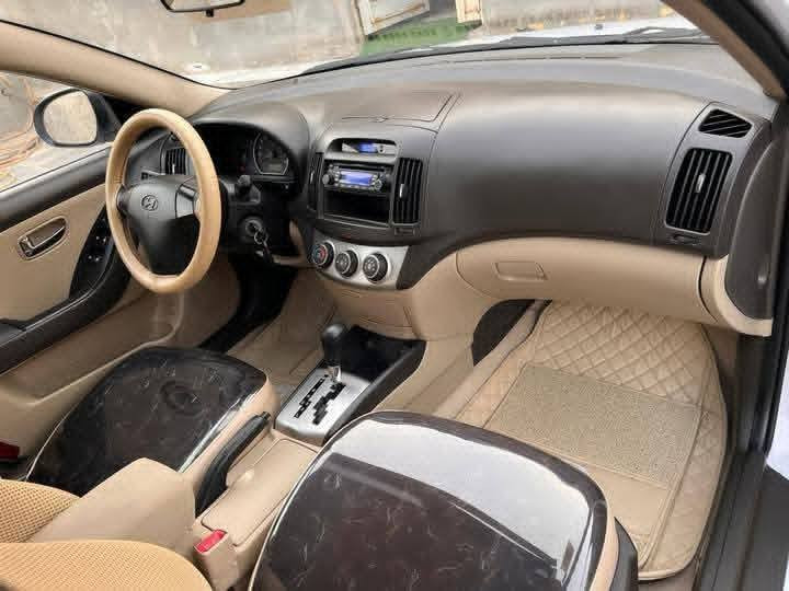 النترا خليجي موديل ٢٠١١
  سياره طك كارتون على وضع الشركه
 اخت الزيرو ماشيه ٤٧ الف فقط حقيقي
 مكفوله كفاله عامه من الضربه والتبديل والصبغ والفتح والخياس والزنجار حته الدعاميات
 فول مواصفات مكينه ١٦٠٠ دوش 
مامحطوط عليه سبانه 
حداديه لوك تراي زيرو تبريد ثلج دواخل على وضع الشركه
بأسمي تحويل مباشر 
المكان  بغداد

علق ع منشوهاا يصلك سعرها خاص✅🤩

رقم صاحب السياره 
0753650919
 ✅🟩 تابع الصفحه بيه سيارات معروضه تخدمكم 🤩✅
. 
.


**إذا كنت صاحب هذا الإعلان وتريد حذفه لأي سبب، رجاءا أرسل رسالة إلى الدعم الفني**