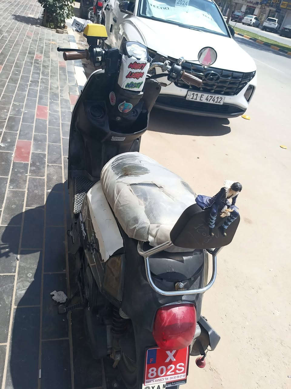ماكس بوليس كابريته دراجه مامفتوحه 
كفرات ختم واحد ويه المكينه بيه نواقص بسيطه الدراجه مكينه خرسه وناعمه 
مكاني حله السعر ٥٥٠ 
***********
