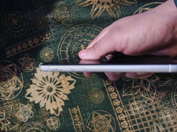 سلام عليكم ايفون 11بلادي برغي ما مفتوح شرط كلشي ما مبدل بي ذاكرته 128+بطاريه 82البيع فقط مستعجل عل بيعه


**إذا كنت صاحب هذا الإعلان وتريد حذفه لأي سبب، رجاءا أرسل رسالة إلى الدعم الفني**