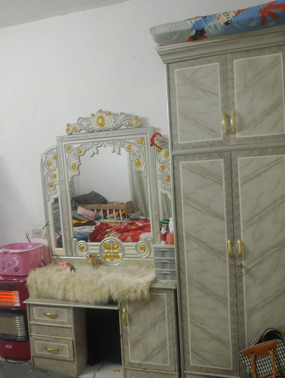 غرفه خشاب صاج عراقي نضيف استخدامها اشهر قليل اخذتها ب مليونين للبيع السعر مليون و 100 لان مستعجل عليها وبيها مجال/


**إذا كنت صاحب هذا الإعلان وتريد حذفه لأي سبب، رجاءا أرسل رسالة إلى الدعم الفني**