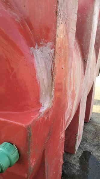 تصليح خزانات الماي البلاستك في البصره 
صيانه موقعيه ضمان سنه بالحيم 
نقال *********** البصرة
