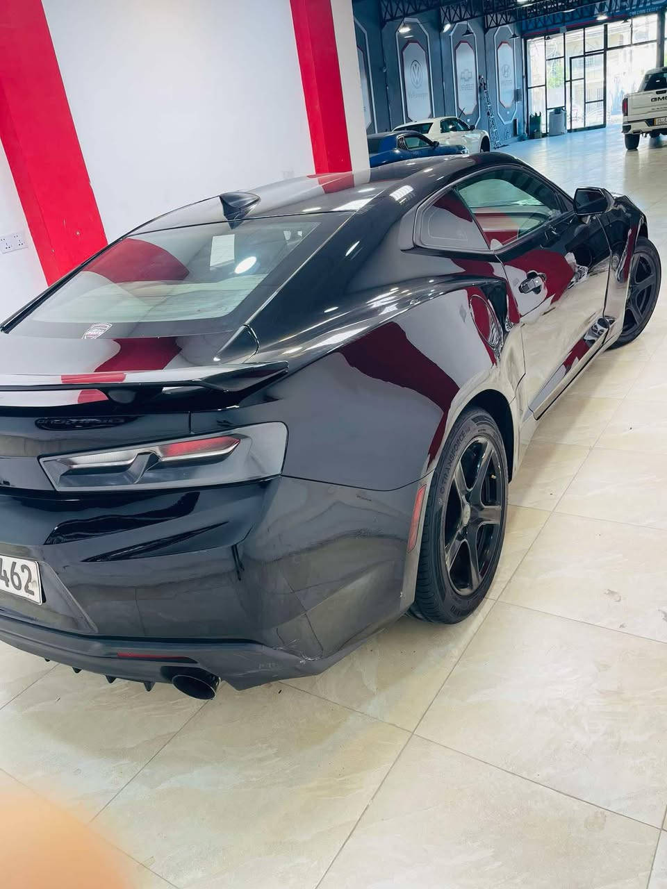 camaro RS 2017
الفخامة الاميركية ✈️💯

6 سلندر المرغوب وفئة RS 

* كير محرك شرط ١٠٠٪

* كهربائيات شرط ١٠٠٪

* تبريد تدفئة شرط ١٠٠٪

* حدادية ممتازة

         ( مواصفات )

* شاشة 

* كاميرة دوارة 

* كراسي كهرباء 

* تحكمات ستيرن 

* تحديد سرعة 

* كير سبورت دركة 

* ٣ انضمة قيادة 

* دواخل مخمل

* بصمة ابواب 

* بصمة تشغيل 

* جامة امامية بولورايز مو لزكة 

* دعامية امامية وخلقية RS 

* سبايدر 

* كزور رياضي بوابات مشتغله يم كورسا 

*برمجه وتفريغ كامل للسياره

* رقم اربيل الجديد

*حادث السيارة من امريكا قطعتين وقطعه تبديل 

وبلعراق صار بيها الچاملغ الخلفي شويه وباب عكس السايق 

يعني السيارة 4 قطع و قطعه تبديل 

*السيارة معروضه 128 وبيها مجال 

* مكان السيارة كربلاء المقدسة 

* رقمي *********** فقط اتصال واتساب ماكو
