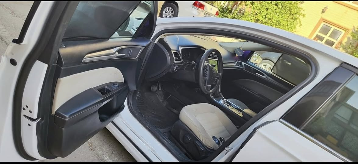 فۆرد فیوژن Ford fusion
مۆدێل 2017
مەکینە 2.5
دوو پارچەو یەک پەڵە بۆیاخە 
بێ ناو بێ ئێرباگ  
 68 هەزار مایل ڕۆشتوە .
بە شەرتی گێڕو مەکینە .

بەسمەیە
سێ شاشەیە
ویلی 18 ئینچی بۆ دانراوە
گێر ماوسە
برێک بەسمەیە
لایت لید و عەدەسەیە
ناو کرێمیە 
ئۆتۆ هۆڵد 
تەحدید سورعە

سەیارەکە هەیکەلی زۆر جوانە ماڵی دۆستە بێ کێشەیە 
ڕۆنی گێڕ و مەکینەی تازە گۆڕاوە
ڕەقەم سلێمانیە 

بەشەرتی تەحویل و غرامە سەنەوی تا 2029 تازەیە

سعری : 118مەجال
ڕەقەم تەلەفۆن :  ***********
واتس ئەپ : ***********
