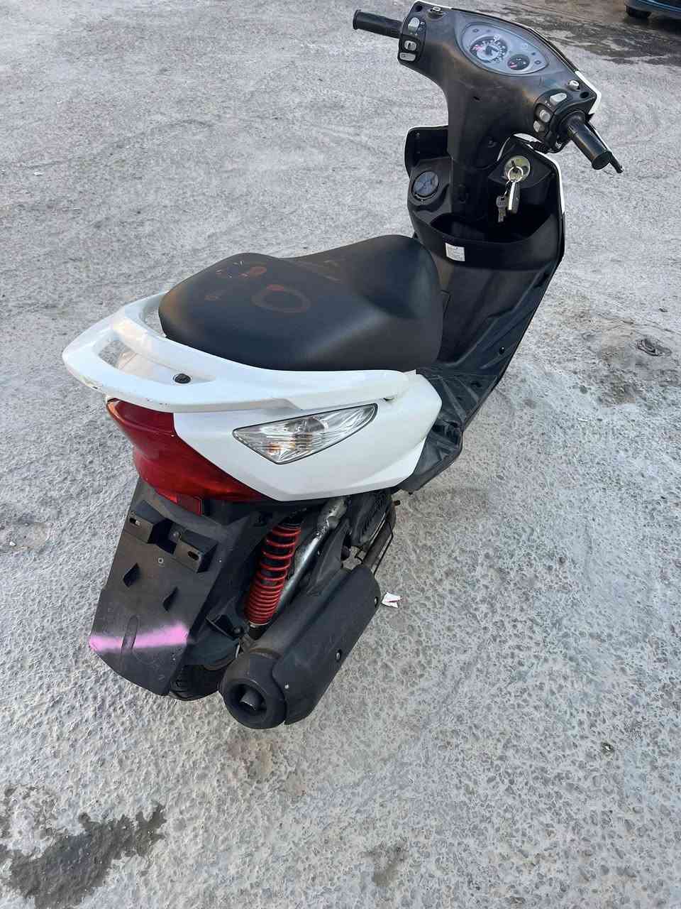 دراجه ثعلب مال رمبه نازله اب شهر 1/ يوم 4 بي مكفوله كفاله عامه وراقهة كامله منفيس  كلهة ختم واحد  لسعر اب 750اوبيهة مجال بصيط   كلشي اكو بلسوك  او مراوس شعندك نزل مكان بغداد لمنصور ***********
