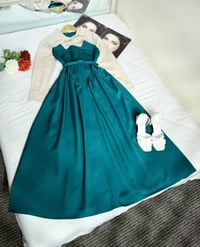 فستان مناسبات • خامة دابل تركي • مقاسات ٣٨-٤٨