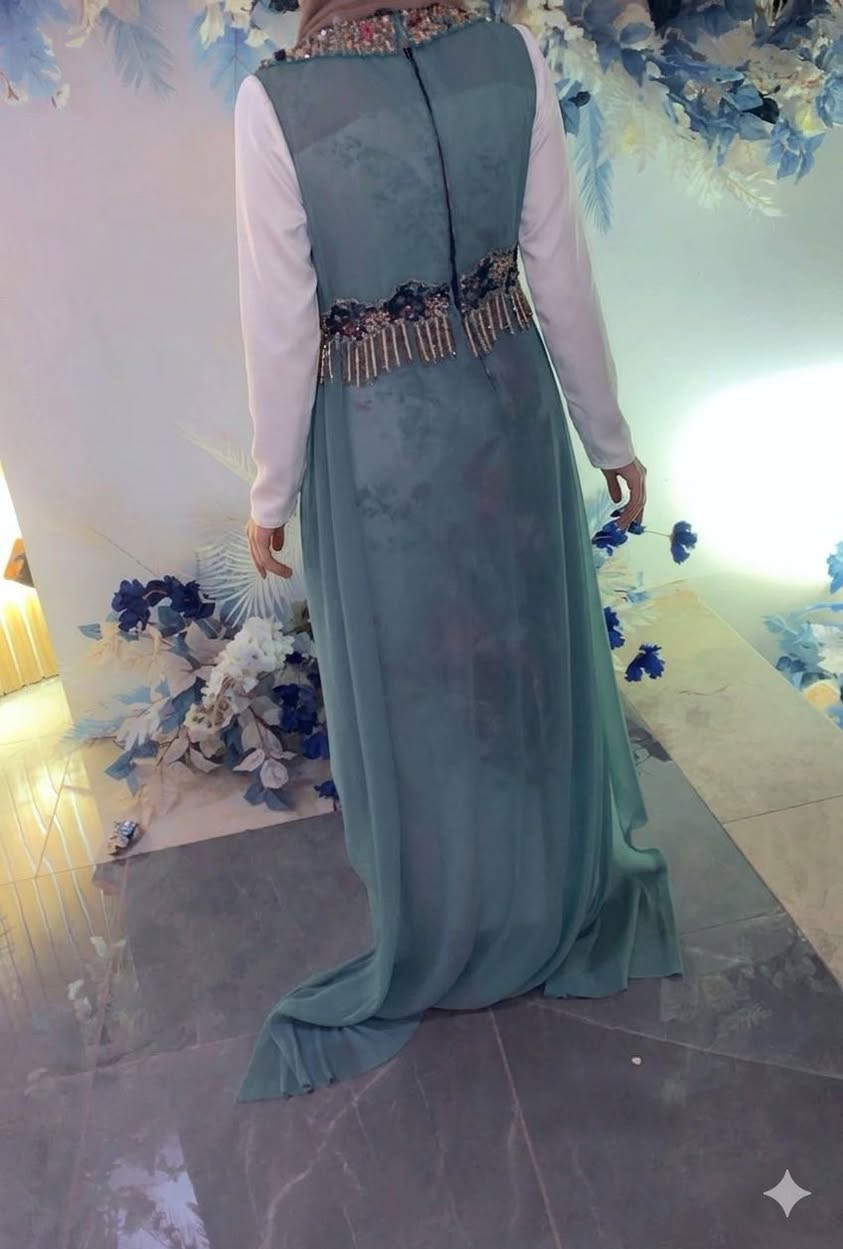 فستان مشغول ڪُݪش ثكيل 
ملبوس مره وحده
سعر الشراء : ٦٥ الف
سعر البيع :٤٠ الف 
وبي مجال 
قياس ٣٨-٤٠


**إذا كنت صاحب هذا الإعلان وتريد حذفه لأي سبب، رجاءا أرسل رسالة إلى الدعم الفني**
