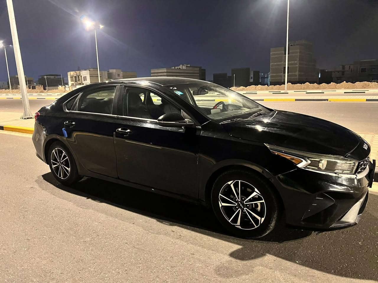 السلام عليكم  فورتي ٢٠٢٣  وراد امريكي حادثها جاملغ وبنيد البنيد راجع نفسه السياره رقم معوقين باسم بنيه شابه السعر ١٥٧ 

***********

***********
