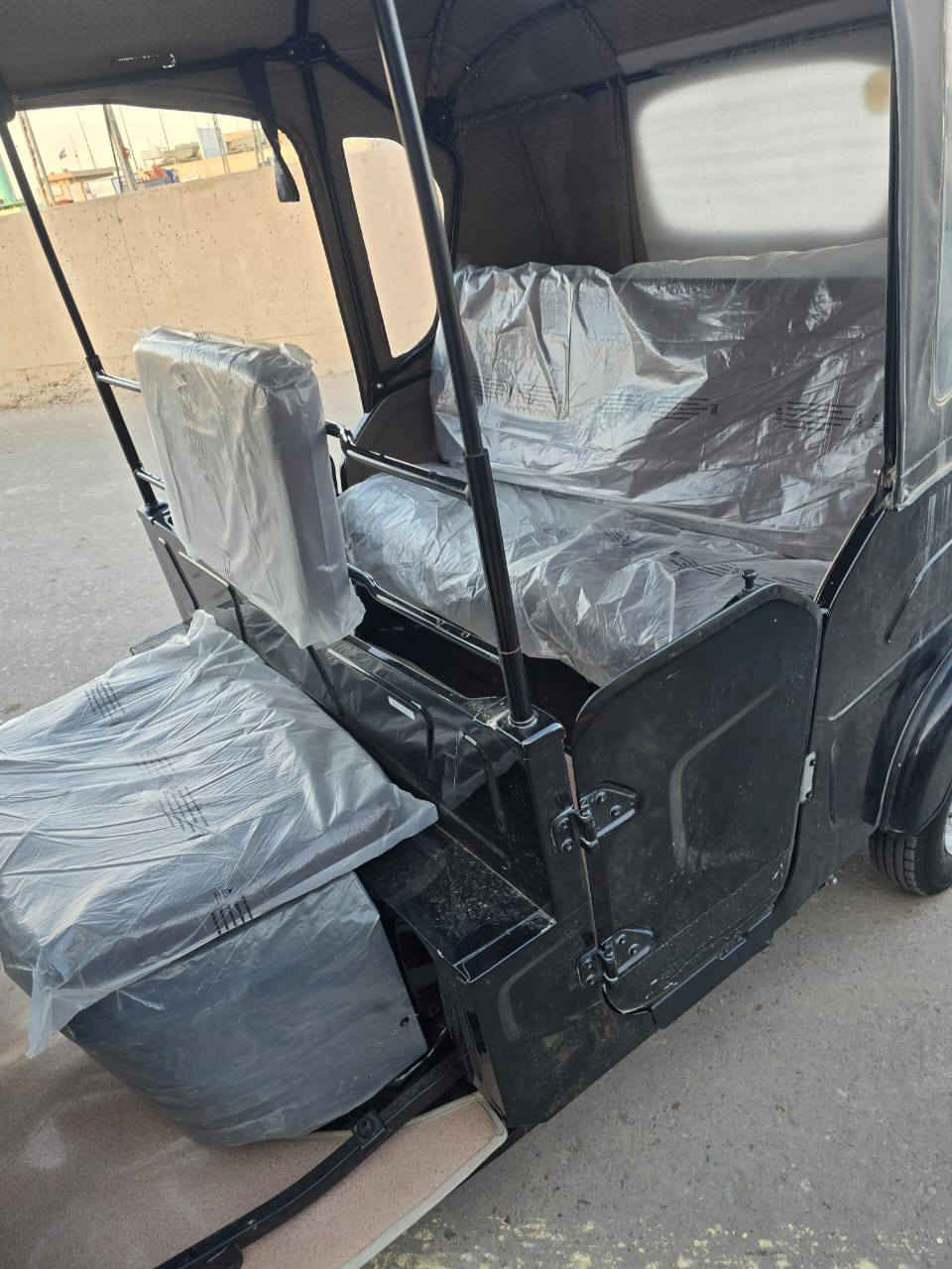 السلام عليكم تكتك البيع 24 اصولي اوراق كفاله من شخط والتفيلس وكيلها شاكر
اتصل 

***********

‏‪***********‬‏
