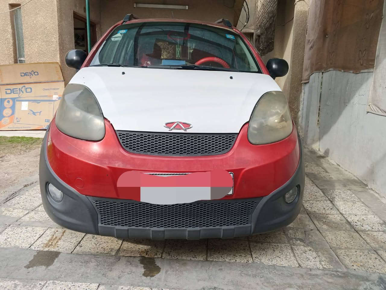 سلام عليكم 
سياره شيري X1
رقم بغداد انكليزي 
سياره بلاديه مكفوله من الضربه والصبغ تتفئه وتبريد شغال موديل 2014كير ومكينه بلادي وتخم تاير جديد سياره بسمي تحويل ثاني يوم السياره حره ما مطلوبه السعر 55ورقه وبيه مجال اتصال *********** مكاني الامين الثانيه
