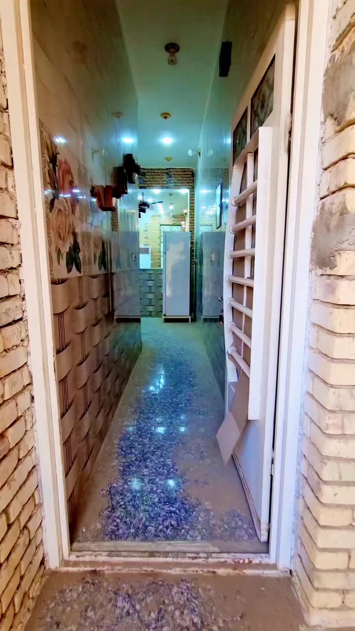 دار للبيع الصحفيين
المساحة ١٠٠ 
يحتوي على ٣ غرف 
الموقع قريب على مركز التحسس في الصحفيين 
للاستفسار 
***********
