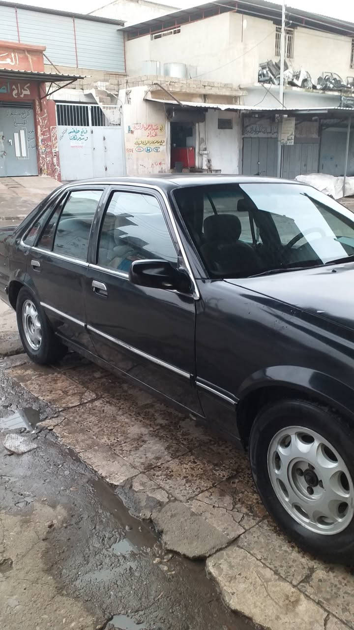 السلام عليكم
سيارة للبيع 🚗
دايو برينس موديل ١٩٩٥ فول اوتوماتيك رقم جديد وهزة جديدة سنوية عظم جديد...
السعر ٣٨ ورقة وبي مجال 
العنوان موصل الجانب الأيمن..
للاستفسار الاتصال على الأرقام التالية:
***********
***********
