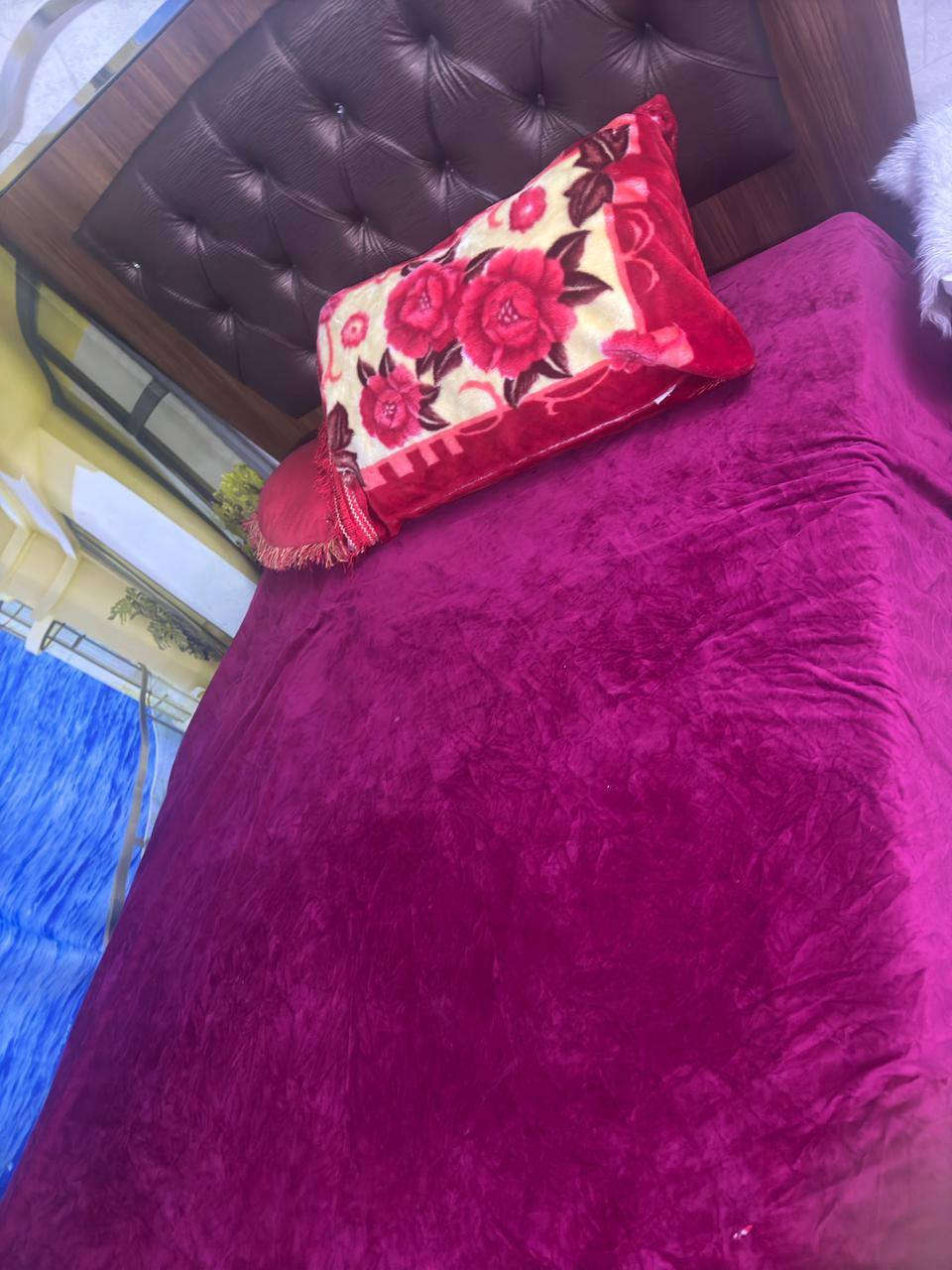 السلام عليكم  
غرفه ولاديه تركيا زان اصلي
. كنتور سلايد. من اجود انواع الخشب 

اغرفه بناتيه تركية 

عنوان الدوره شارع 60٠
