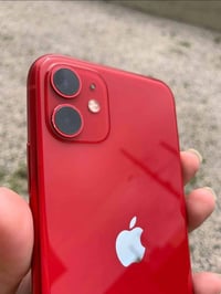 ايفون ١١ • ذاكره ٦٤ • الديوانيه