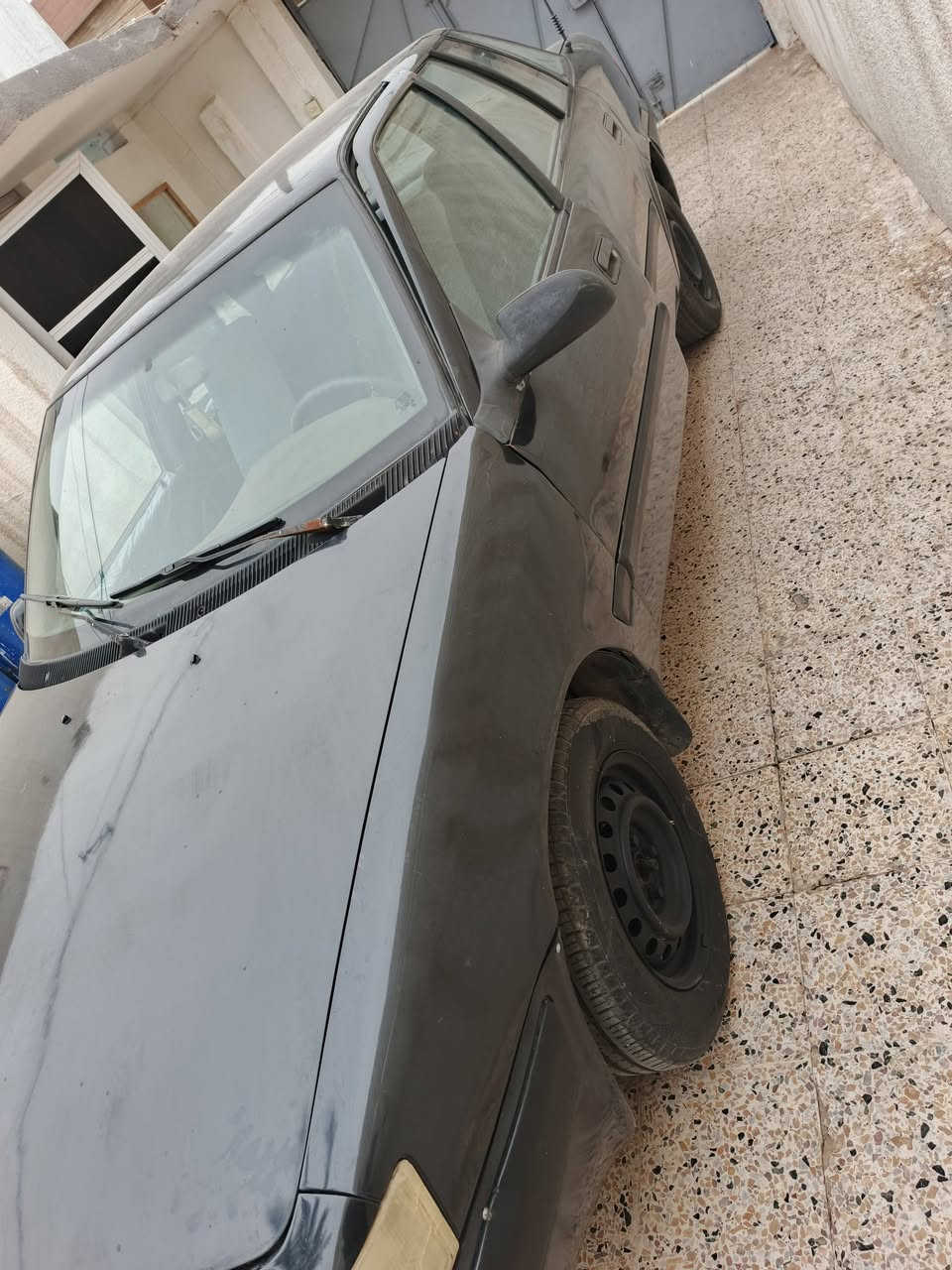 السلام عليكم للبيع سياره دايو 1995 محرك فكترا كير توماتيك حداديه صبغ للجماليه سياره نظيفه السعر 28 رقم اخضر بيها واجهااا ***********
