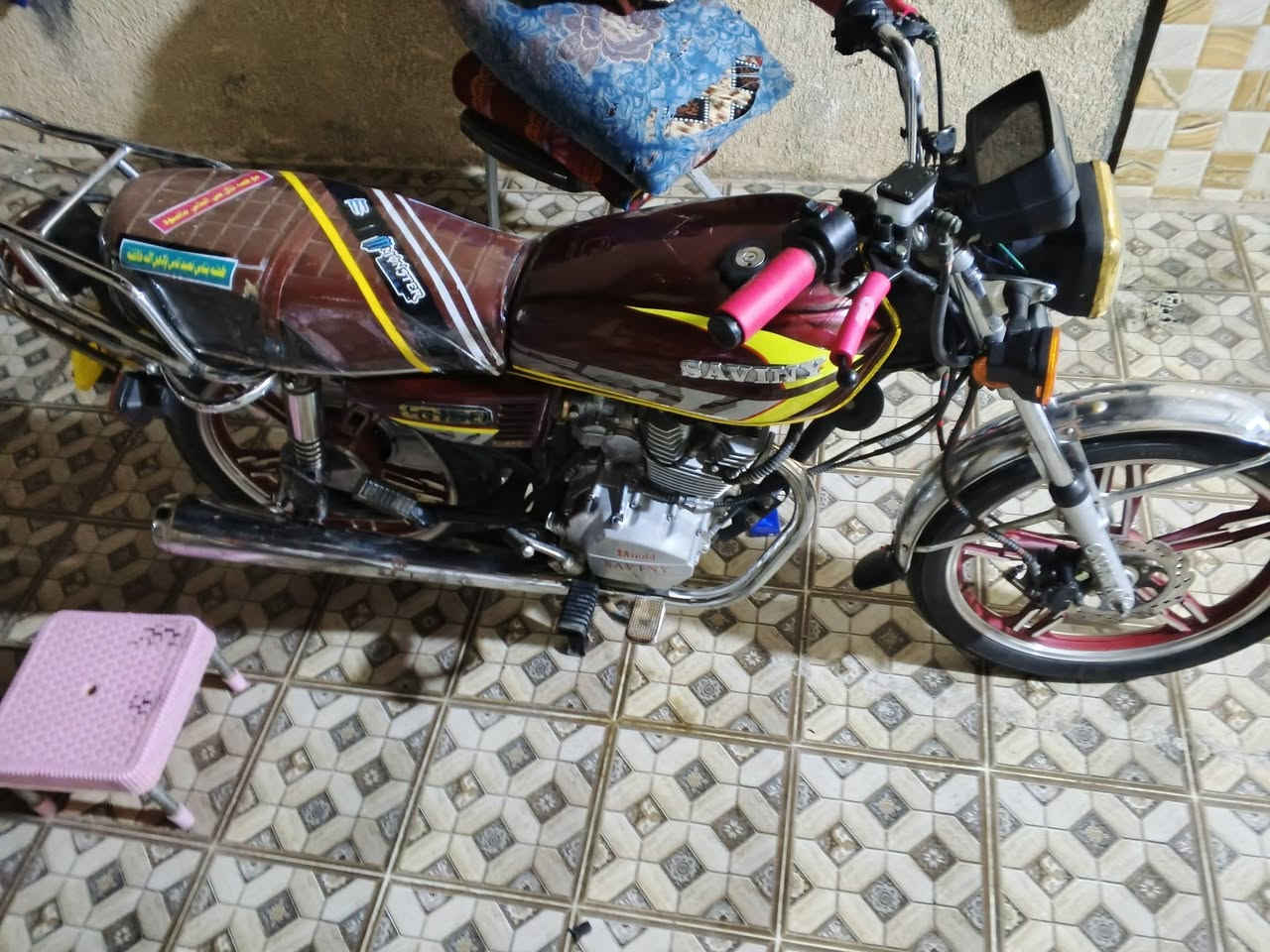 سلام عليكم دراجه سيفان 20دراجه كفاله مكينه مكفوله دراجه جديده بدون نقص ورقه كورتونيه  وحده سعره480وبيه مجال بسيط مكاني ديالى بلدروز رقم ***********
