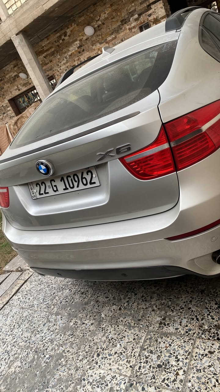 السلام عليكم BMW X6 2009
محرك n54 توين تيربو 
مواصفات السيارة
بوب شفط و جنطة شفط 
تدفئة كشنات 
السيارة 4مقاعد vip 
وارد امريكي سونار السيارة مرفق وية الصور 
السعر 130 وبيها مجال 
***********
