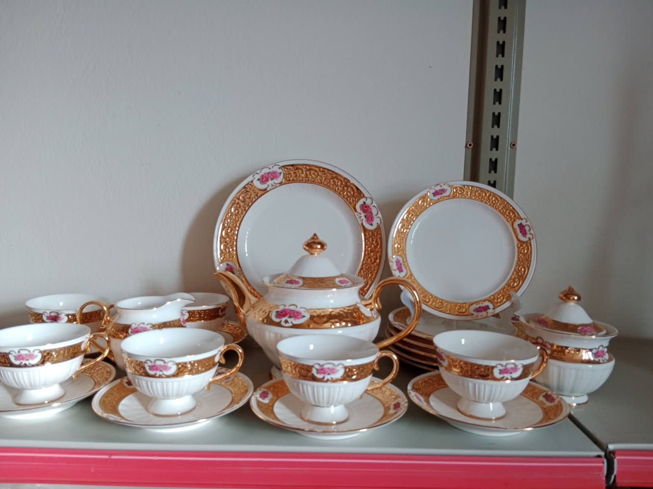 اطقم شاي وجاتوه 24 قطعه الاسعار والحجز على الخاص


**إذا كنت صاحب هذا الإعلان وتريد حذفه لأي سبب، رجاءا أرسل رسالة إلى الدعم الفني**