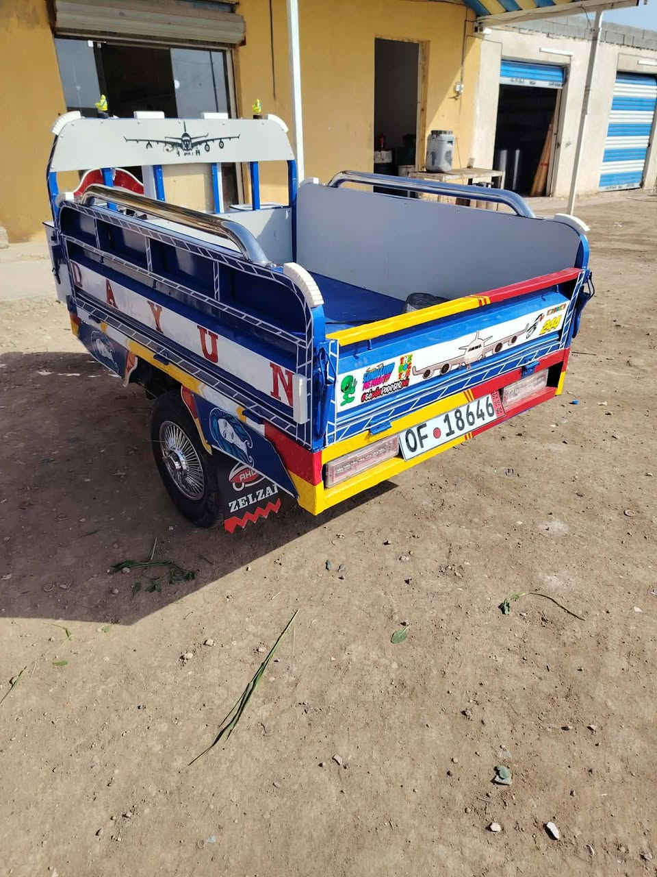 سوته للبيع موديل٢٠
مكفوله كفاله عامه
المكان ذي قار رفاعي
***********
