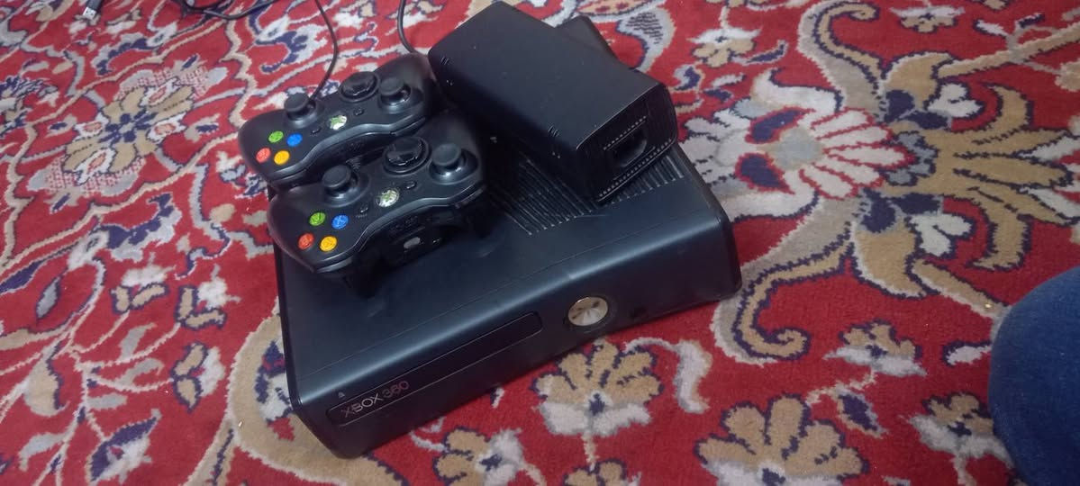 للبيع
Xbox 360 

ذاكرة 500GB

معا (يدات عدد2) بلوتوث اصليات 

مع جميع الملحقات

جهاز نضيف 100% ما مفتوح

السعر 150 وبي كلش مجال للطيبين

الشراي يتفضل خاص 

المكان:موصل / ايسر


**إذا كنت صاحب هذا الإعلان وتريد حذفه لأي سبب، رجاءا أرسل رسالة إلى الدعم الفني**