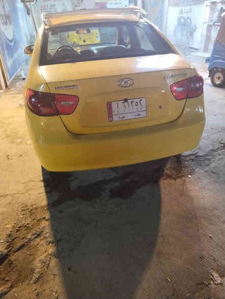 السلام عليكم 
مكلف بلنشر 
الانترا موديل 2009
سيارة خليجي 1600 دكشن عالي 
هاي الصور كدامك تعال كلبهاا وشوف 
85 وبيهاا مجال 
مكانهاا بغداد الصالحية
هذا رقم راعيهاا ***********
اخووان مكلف بلنشر
