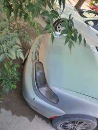 سيارة • للبيع • تفاصيل ناقصة